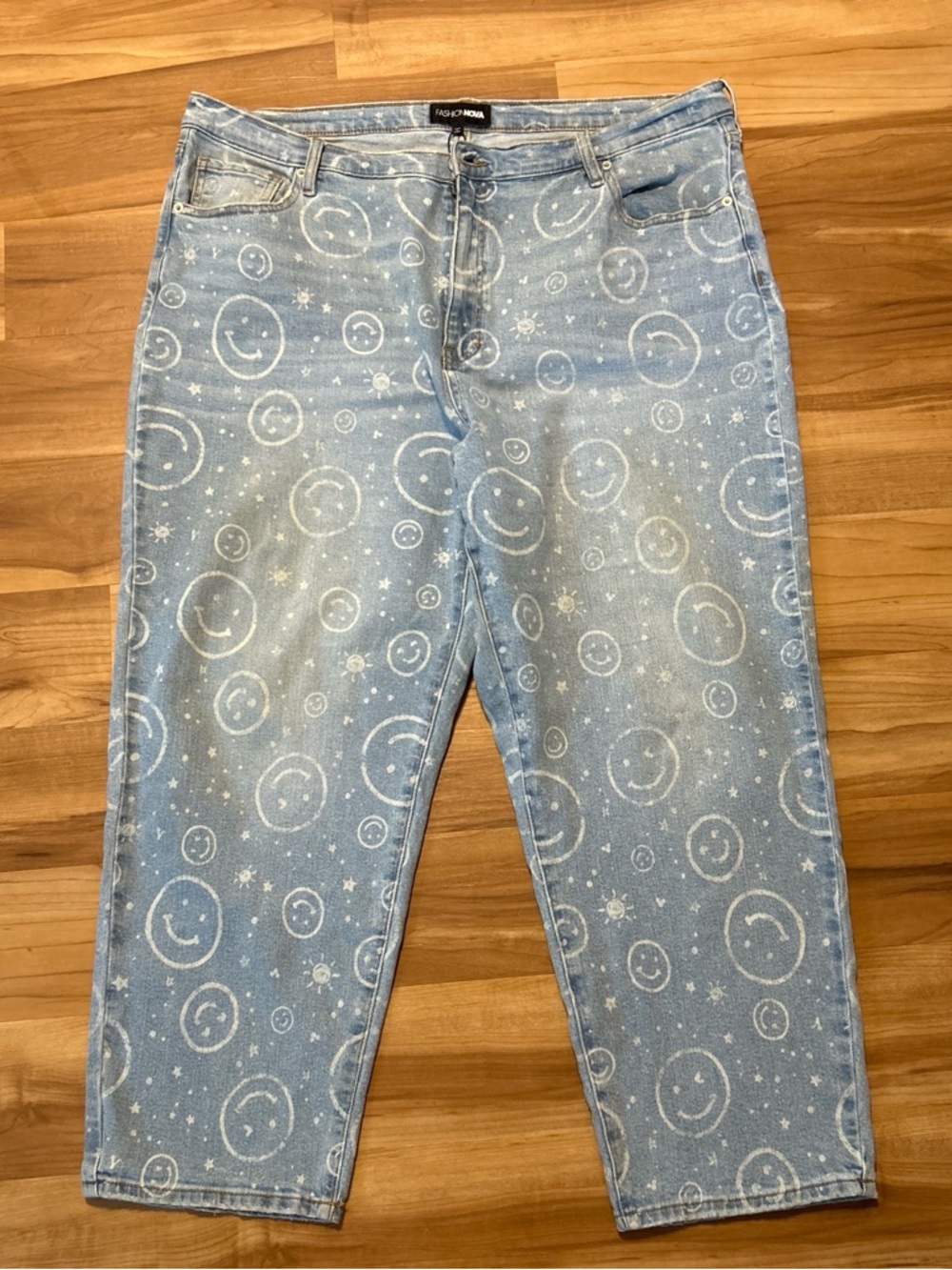 Fashion Nova Smile Print Light Blue Women's Jeans